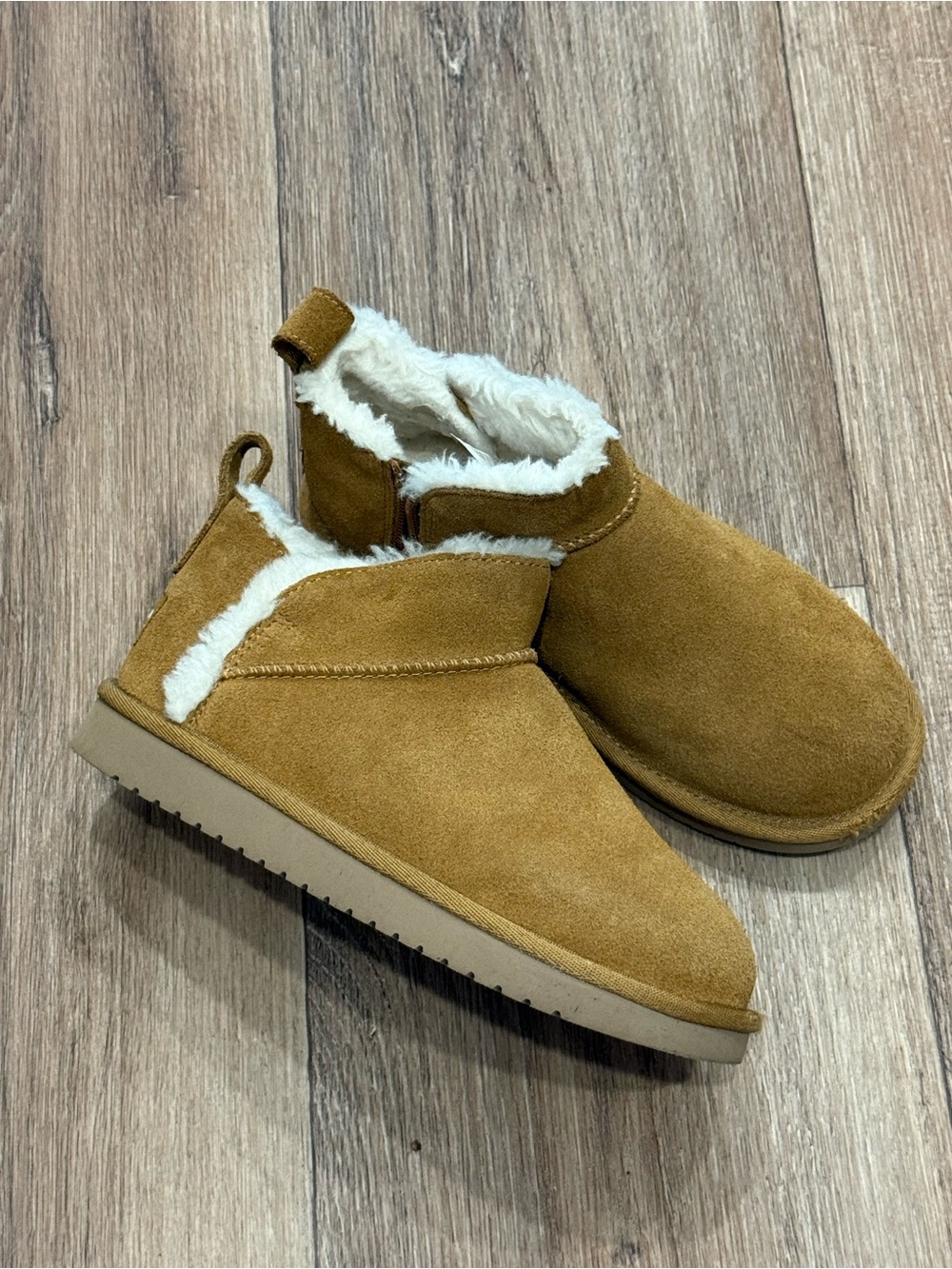 Koolaburra UGG kids booties